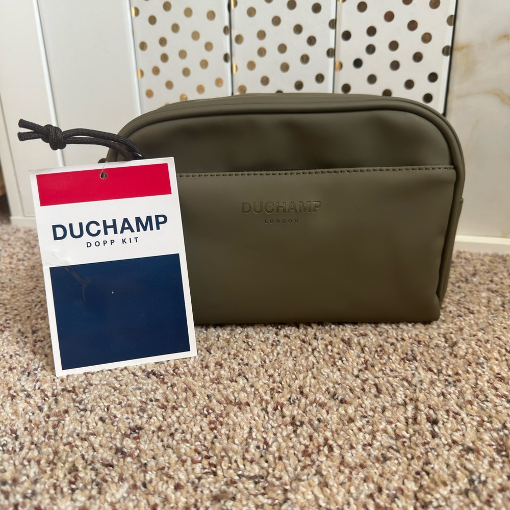 Duchamp London | Olive Green Dopp Kit